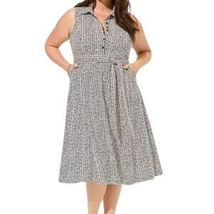 Women's Torrid Poplin Collared Sleeveless Chevron Shirtdress Black White 1
